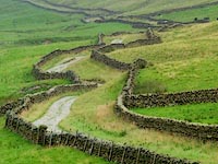 the track to Gatescarth Pass